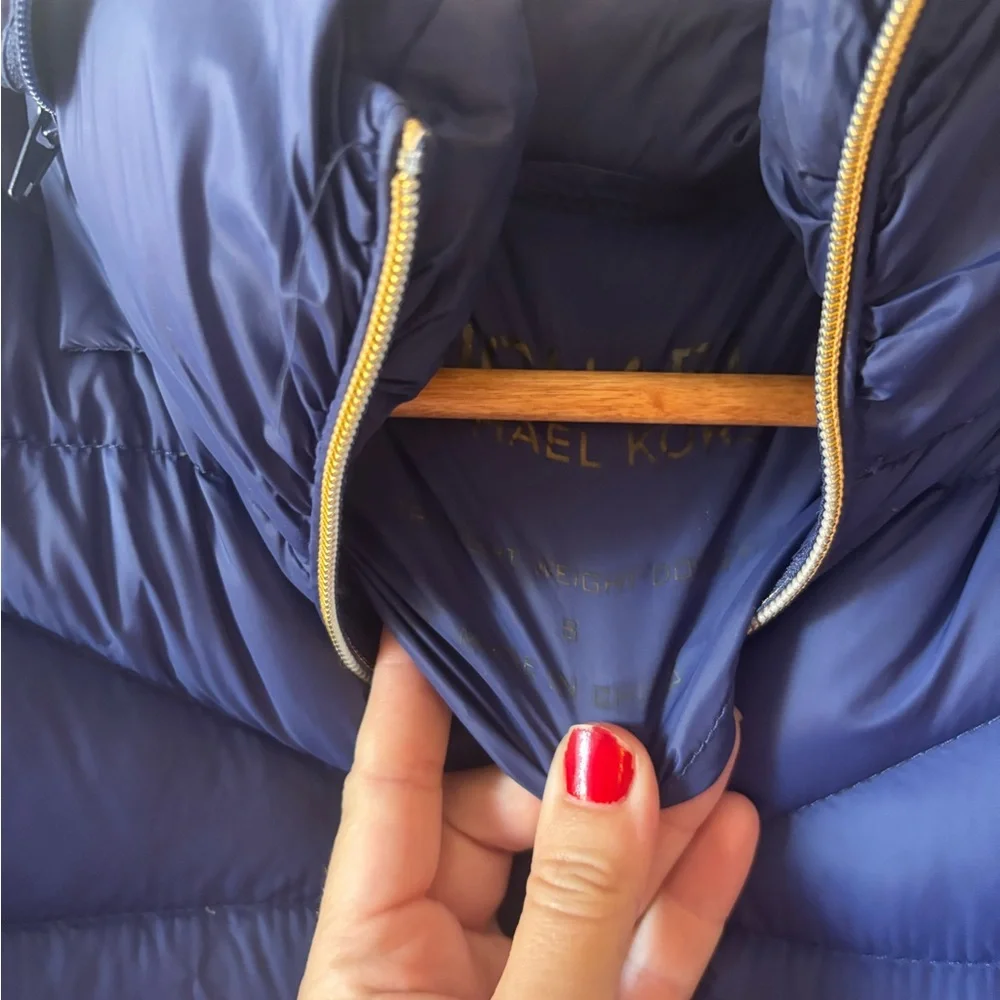 Michael Kors Women's Blue Puffer Jacket size‎ S